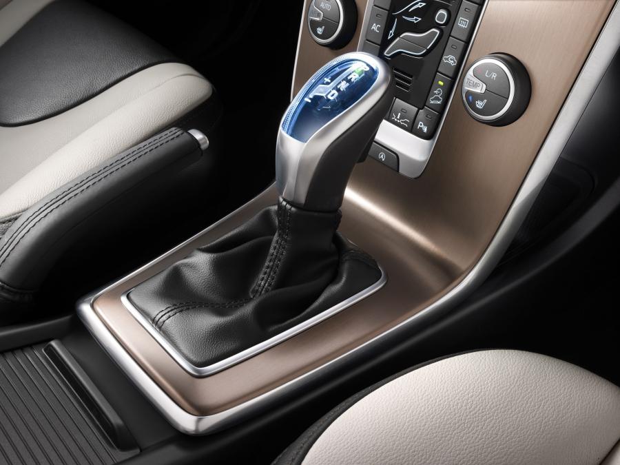  Volvo V40 Cross Country 2012 года  (фото 7 из 29)